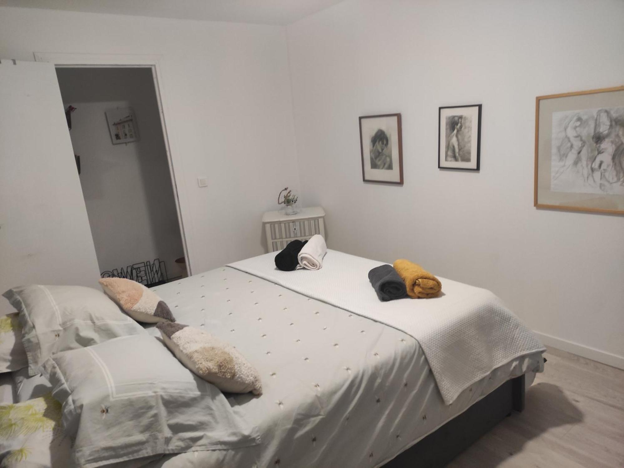Appartement Paisible Clichy Ngoại thất bức ảnh