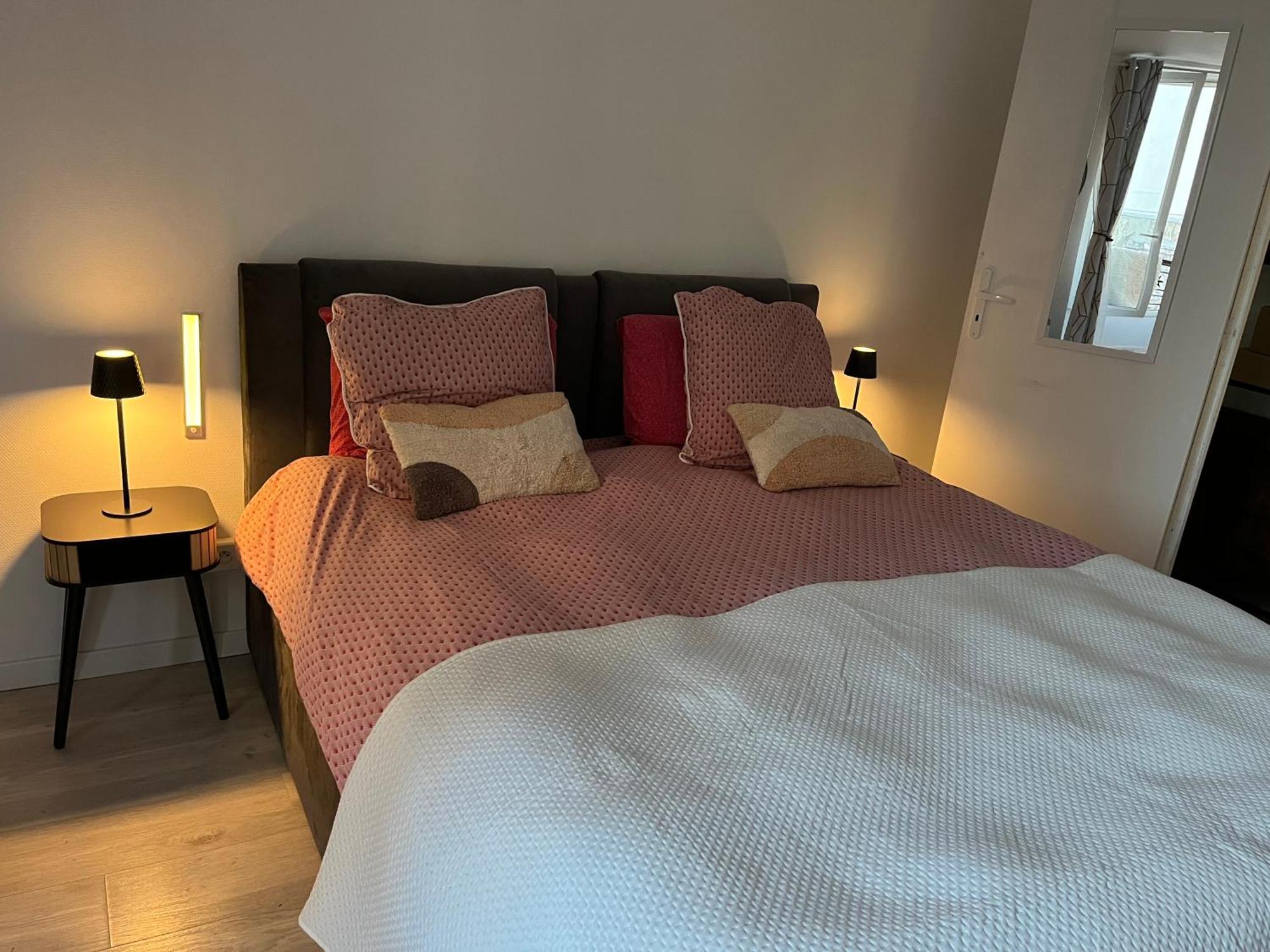 Appartement Paisible Clichy Ngoại thất bức ảnh