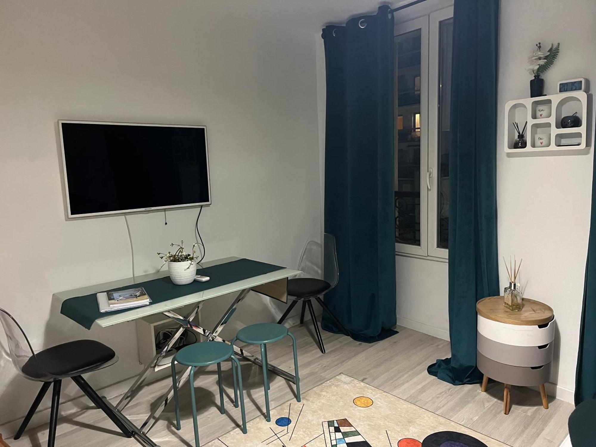 Appartement Paisible Clichy Ngoại thất bức ảnh